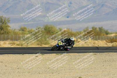 media/Dec-07-2024-CVMA (Sat) [[21c5f1ef85]]/Race 11-Amateur Supersport Open/